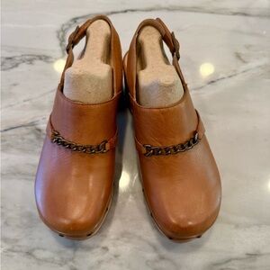 Anthropologie  Silent D- Brown Leather clogs with Chain Detail